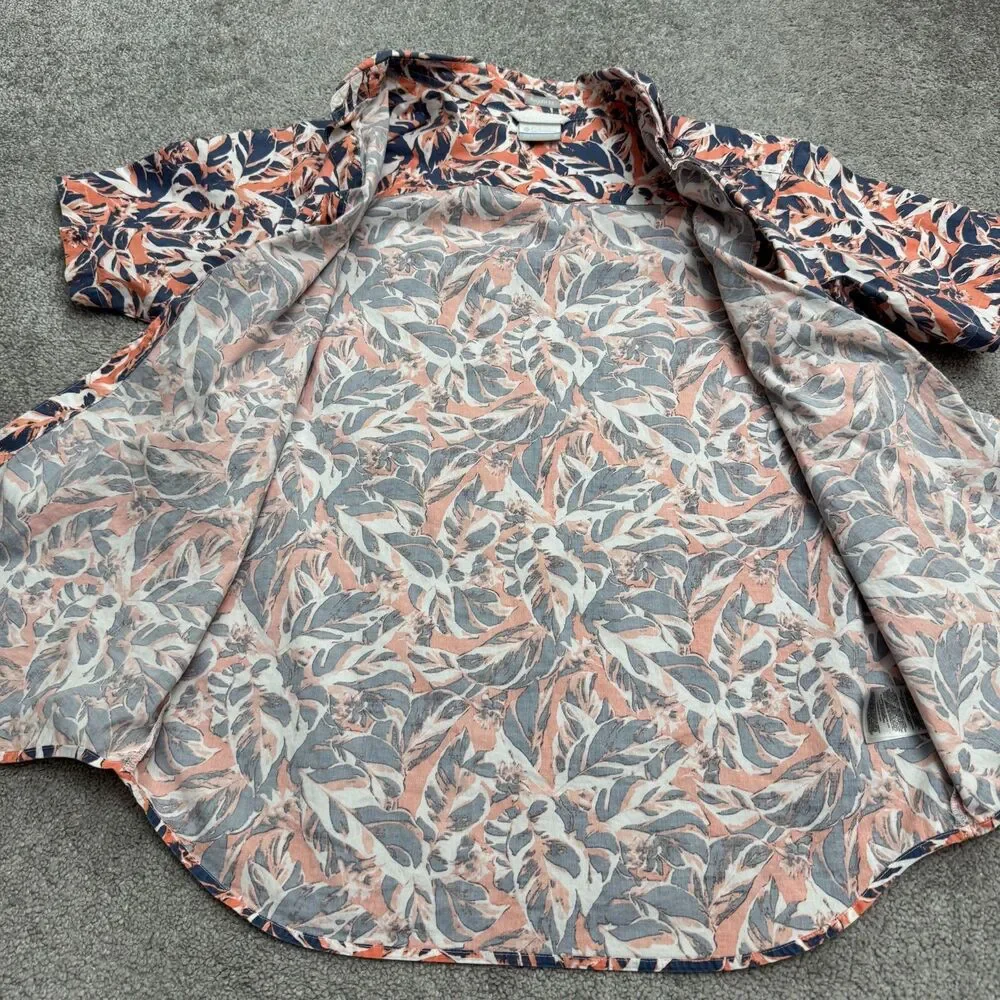 Columbia Rapid River Floral Button Down Shirt Mens Medium Navy Peach Cotton Boho